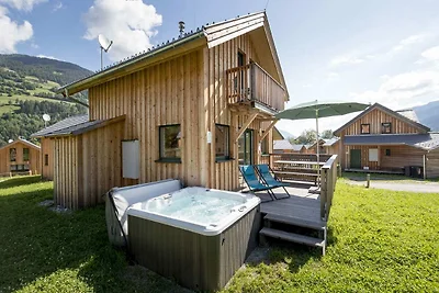 Chalet attraente con vasca idromassaggio