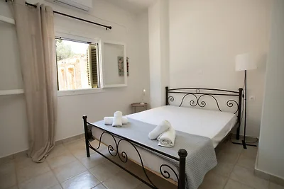 Apartment am Meer in Gerolimenas, Mani