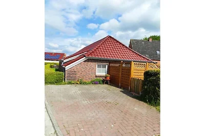 Ferienhaus in Osteel mit Schwimmbecken