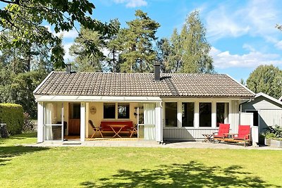 6 Personen Ferienhaus in BLENTARP