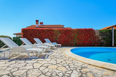 Villa Imagine mit beheiztem Pool