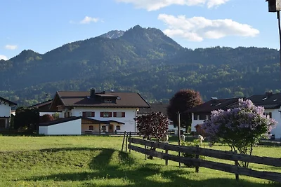 Alpenflair Ferienwohnung 241