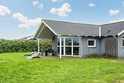 6 Personen Ferienhaus in Harboøre-By Traum
