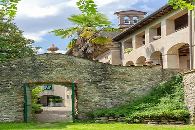 Landhaus mit geheimem Garten