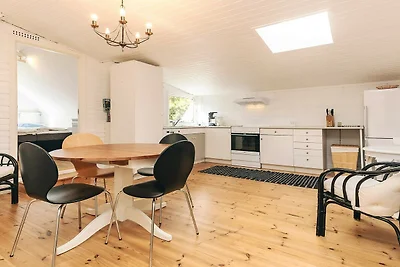 6 Personen Ferienhaus in Føllenslev