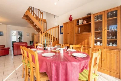 Häuser & Villen für 8 Personen