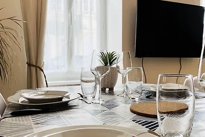 Le Saint Claude, stadscentrum, LR118