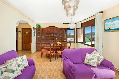 Geräumige Villa mit 6 Schlafzimmern in Blanes