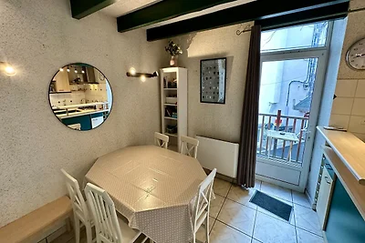 Familienunterkunft für 5 Personen mit Balkon