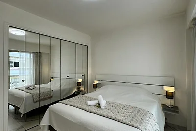 PHIL / Große Terrasse mit zwei Schlafzimmern,...