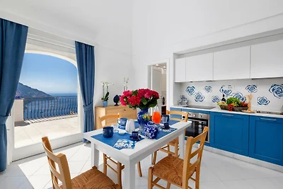 Charmantes Penthouse mit privater Terrasse