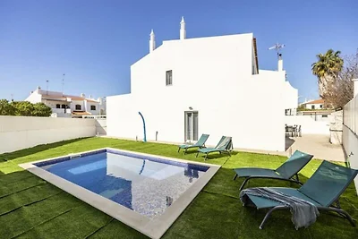 Appartamento vicino a Tavira con Piscina