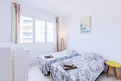 Stilvolle 2-Zimmer-Wohnung mit Balkon, 3 Minu...