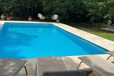 Villa provenzale con piscina e parco...
