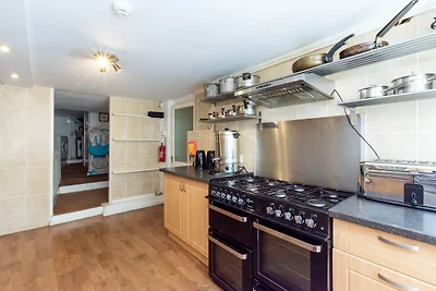 Prachtig vakantiehuis on Wye met een terras