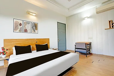 Super Townhouse Sector 49 Sohna Road