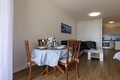 Wohnung in Ghiffa mit Schwimmbecken