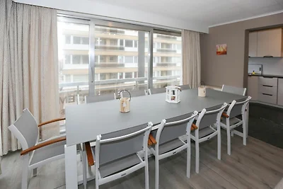 Geräumiges Decuman-Familienapartment in...