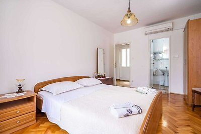 Apartments Zarac - One Bedroom Apartment with...