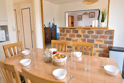 Haus in Penmarch in der Nähe des Strandes von...