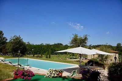 Autentica casa vacanze con piscina privata