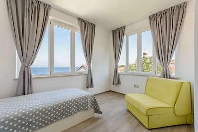 Apartment Marcela - Deluxe Two Bedroom Apartm...