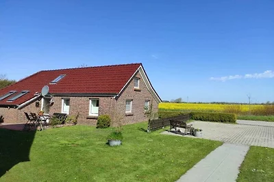 Ferienhaus in Osteel mit Schwimmbecken