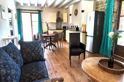 Cottage accogliente a Roussines, Dordogna