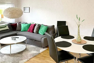 Einladendes Ferienhaus in Meeresnähe-By Traum