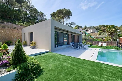 Familienfreundliche Villa mit privatem Pool