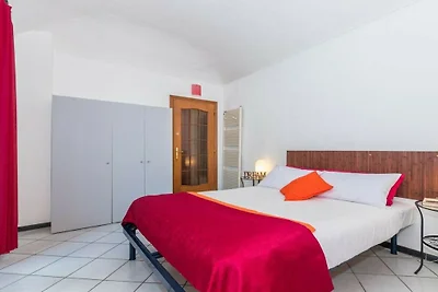 Tortona 6 - Sunny Apartment