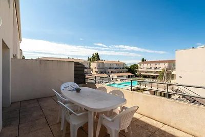 Apartment mit Poolblick für 6 Personen