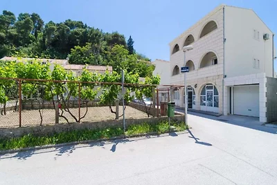 apartman za odmor Obiteljski odmor Kupari