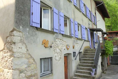 Casa vacanze a Lastebasse con giardino