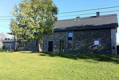 Ferienhaus in Vaux-sur-Sure mit Whirlpool