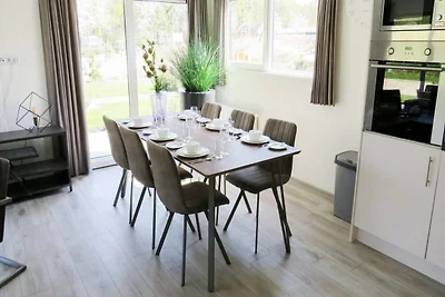 Chalet in Kaatsheuvel mit Garten