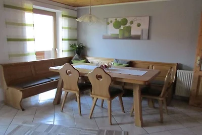 Ferienwohnung mit 2 Schlafzimmer
