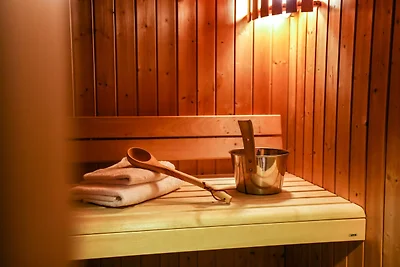 Wellness-Wohnzimmer mit Sauna