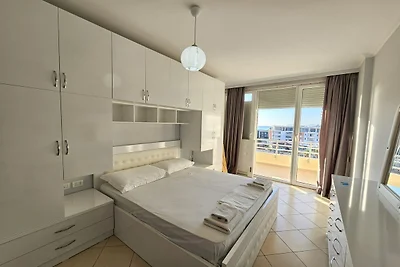 H�bsche Wohnung der Nהhe des Strandes Uji...