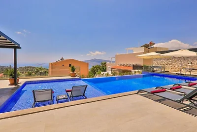 Villa in Kalkan met zwembad