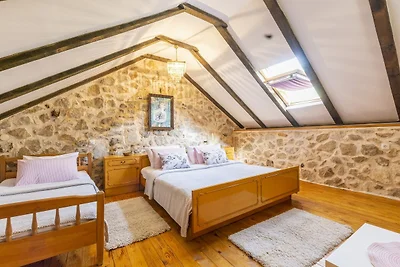 Rustical Resort Kokorići with Shared Outdoor ...