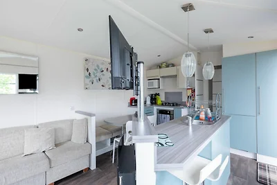 Casa mobile a Veuzain-sur-Loire con giardino