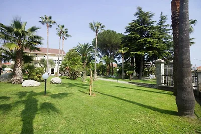 Wohnung in Loano mit Garten