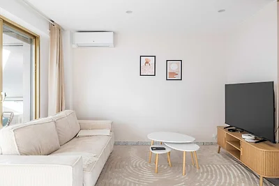 Elegantes Apartment mit Balkon in Strandnähe ...