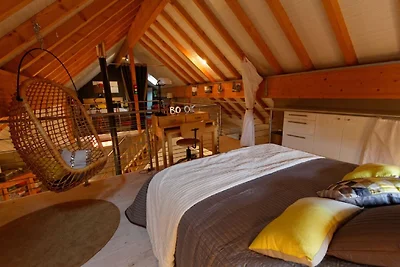 Holzhaus in Saint-Quirin mit nordischem Bad