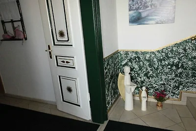 1 Norit Schlosser Komfortable Ferienresidenz