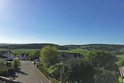 Wohnung in Ellar mit Garten