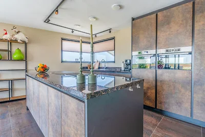 Moderne, luxuriöse und nachhaltige Naturvilla