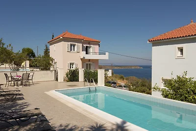 Bellissima villa ad Agia Paraskevi Samos