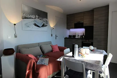 RENOVIERTE WOHNUNG SEHR GESCHÄTZT